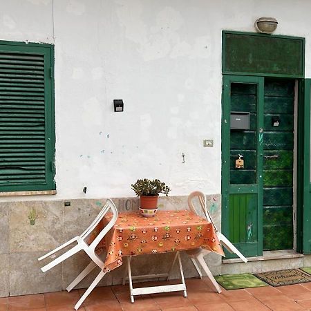 Villa Nido D'Amore Cuore Terracina Exterior foto